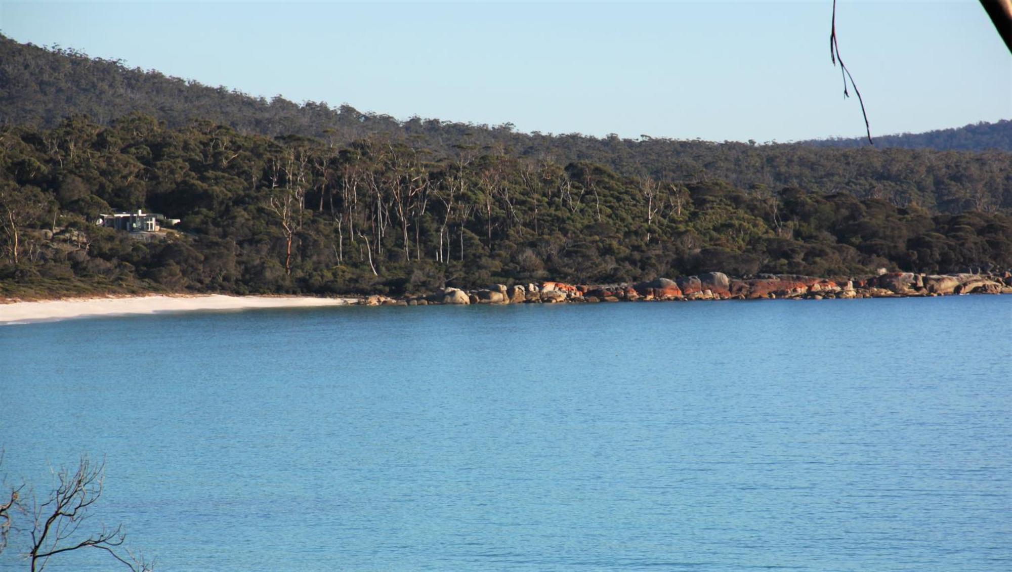 Kingfisher Cottage Beachfront At The Binalong Bay Luaran gambar